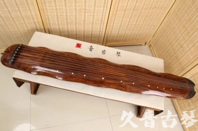山南地区●久音古琴  ●今日推荐20240831  【断纹蕉叶】